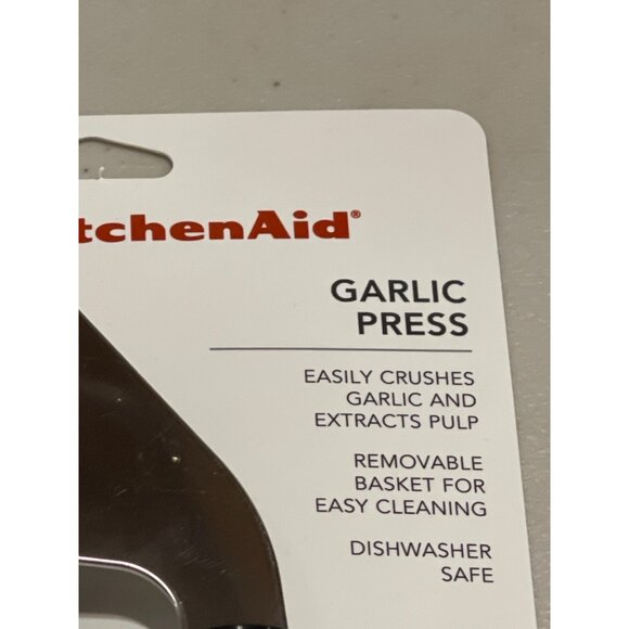 KitchenAid Black Garlic Press KE132OHOBA VHTF NEW With Tags! - Picture 2 of 3